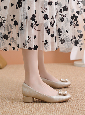 妈妈鞋婚宴鞋子真皮方跟喜婆婆婚礼高跟鞋3cm结婚中跟单鞋女粗跟