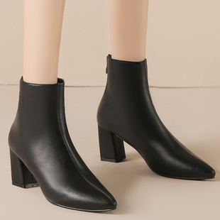 女短靴秋冬季 粗跟尖头高跟鞋 工作鞋 工鞋 脚胖宽加肥职业黑色工装 鞋