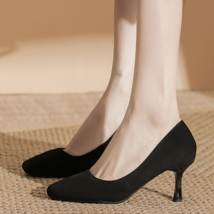 工作鞋女黑色面试大码胖脚宽脚2025新款工装高跟鞋小码313233单鞋