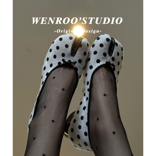 法式马毛波点粗跟芭蕾单鞋女2026春季新款气质小众设计猪蹄分趾鞋