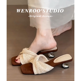 设计感编织一字带高跟拖鞋女外穿2026夏季新款法式杏色露趾凉拖鞋