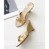 女2025夏季 新款 法式 杏色草编露趾坡跟凉拖鞋 绝美厚底配裙子高跟鞋