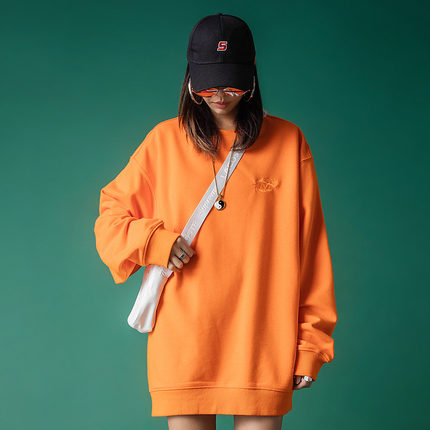 2025秋季街头潮牌字母印花圆领卫衣女情侣宽松休闲嘻哈上衣潮流男