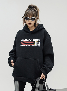 ONE PASS 450g重磅渐变字母连帽加绒卫衣女春季新款宽松休闲帽衫