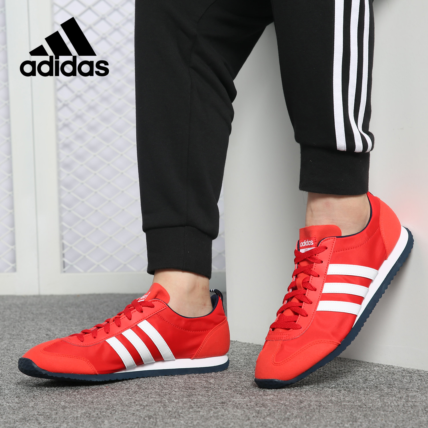 阿迪达斯男女正品运动休闲鞋清仓特价DB0463 GY5983 FX7890