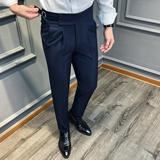 藏青色