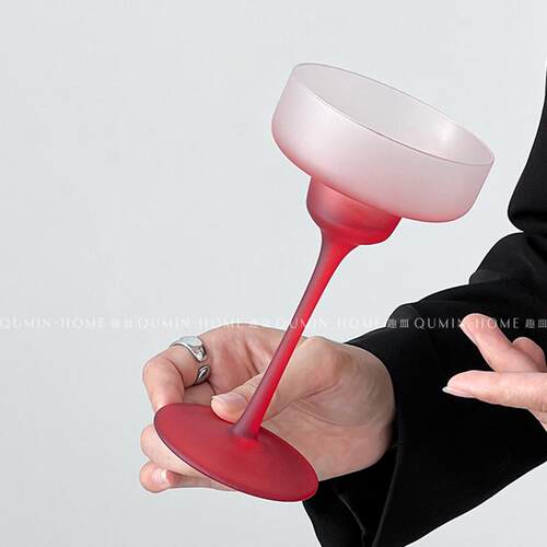 趣皿中古香槟杯轻奢高档红酒杯小众葡萄酒杯马天尼酒杯鸡尾酒杯子