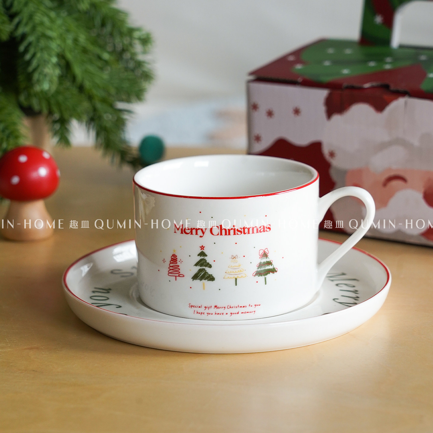 ins小众可爱圣诞树咖啡杯碟甜品点心餐盘陶瓷马克杯圣诞礼盒套装