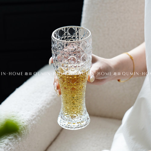 趣皿创意迪奥纹啤酒杯家用高颜值雕花精酿杯扎啤杯大容量高档酒杯