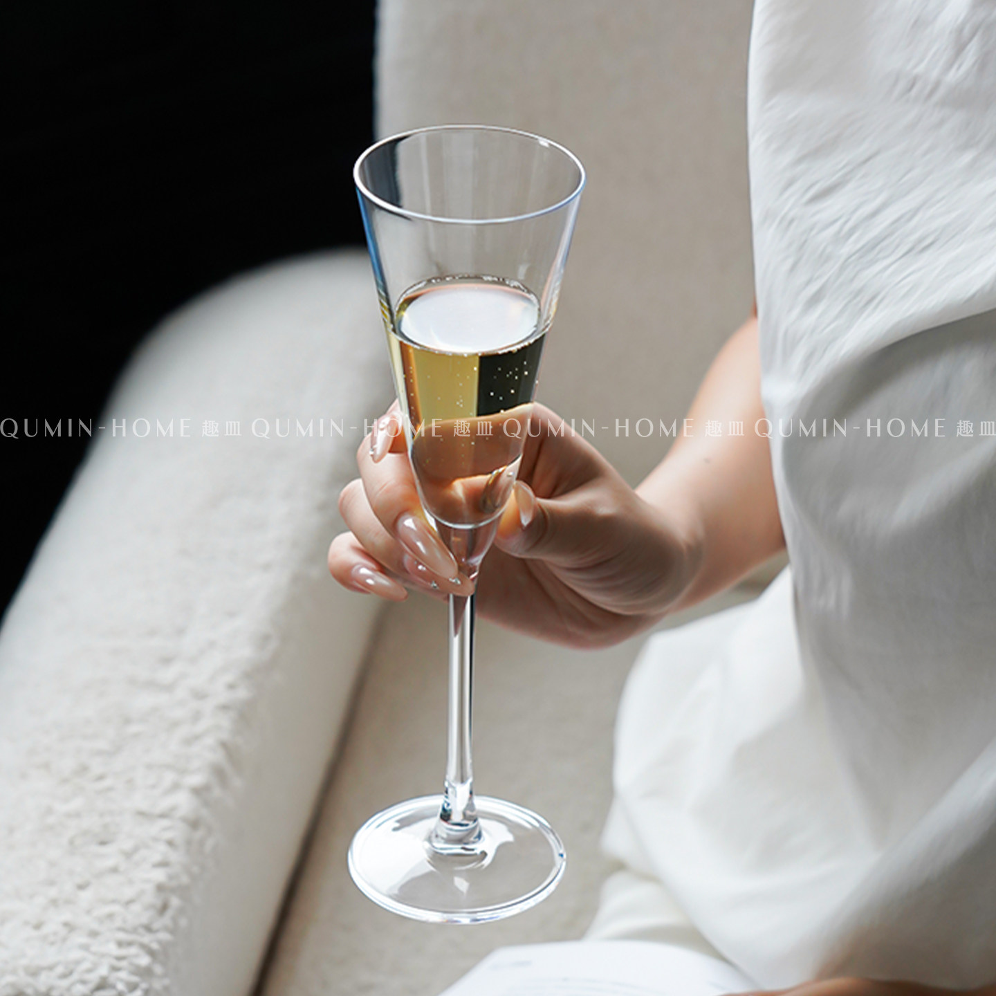 趣皿法式玻璃香槟杯高颜值葡萄酒杯家用高脚杯甜酒杯特调鸡尾酒杯,餐饮具,甜酒/香槟杯,淘宝优惠券,粉丝福利购,淘宝优惠卷