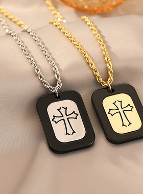 长款颈链女黑钢方牌不掉色罗马十字架项链欧美新款时尚个性配饰