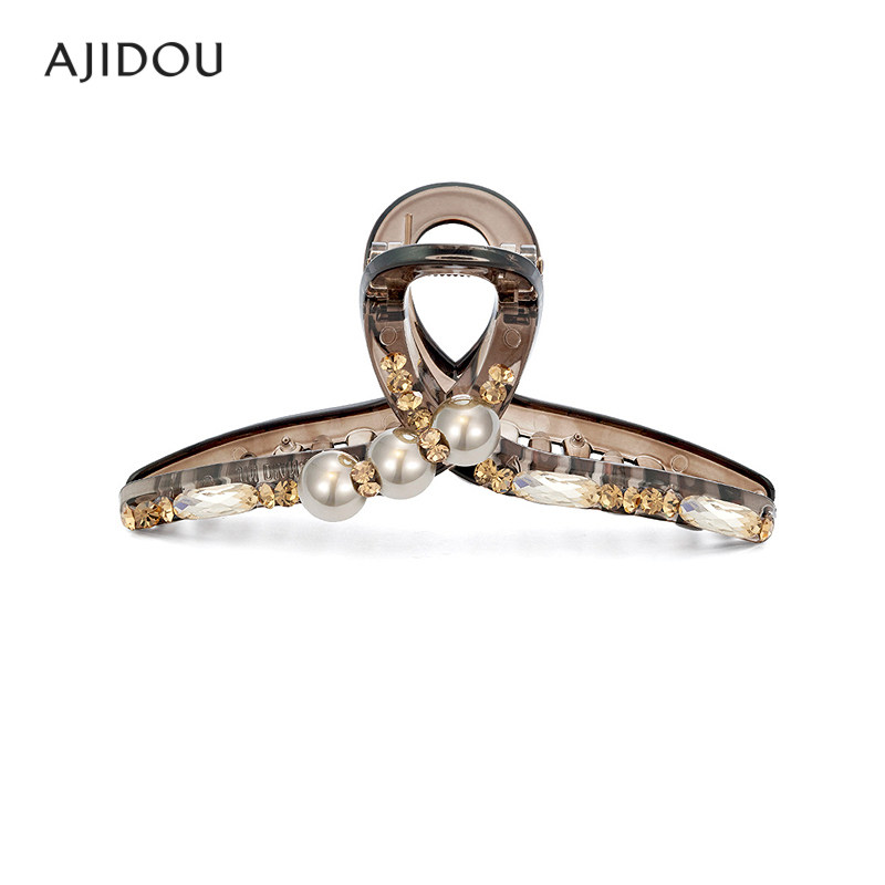 AJIDOU阿吉豆抓夹女款简约休闲发夹发饰