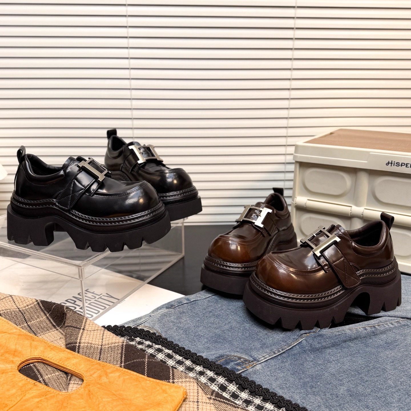 日本OFFCAT7cm真皮厚底大头金属方扣JK小皮鞋女小个子加绒乐福鞋