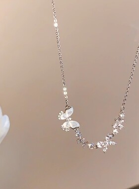 白色闪锆贝母蝴蝶项链女款轻奢小众高级感锁骨颈链配饰春2025新款