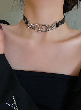 2023年新款欧美高级感项链女ins脖颈链轻奢小众设计感choker项圈