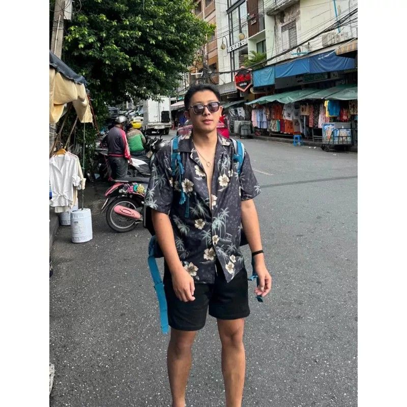 日系港风复古巴领宽松短袖花衬衫男夏沙滩风情侣款衬衣简约慵懒
