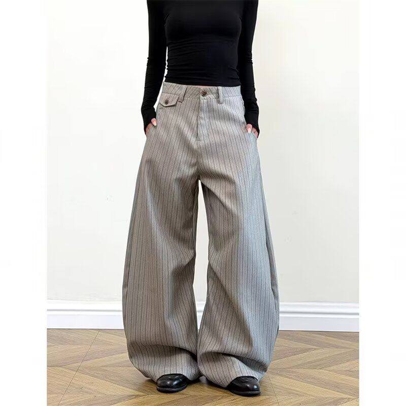 小众高级感条纹西装裤男2026新款垂坠感宽松长裤子弯刀休闲西裤