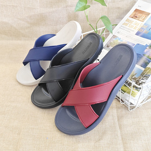 越南温突男士拖鞋夏季时尚户外耐磨旅游鞋男士居家不臭脚防滑凉拖