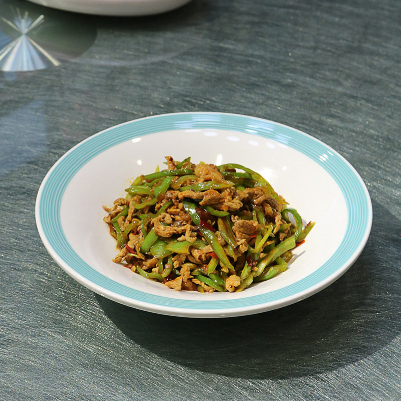 农家乐土菜馆饭店餐厅中式陶瓷小炒热菜盘特色圆形浅盘深盘圆盘子