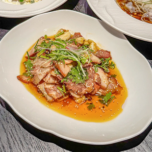 农家乐湘菜旦形不规则炒菜热菜后厨餐具纯白陶瓷川菜中式盘子浅盘