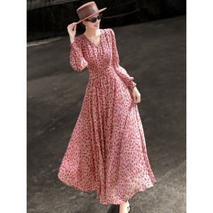 气质优雅复古豹纹印花长袖 V领收腰大摆连衣裙 新款 兰瑟儿2026春季