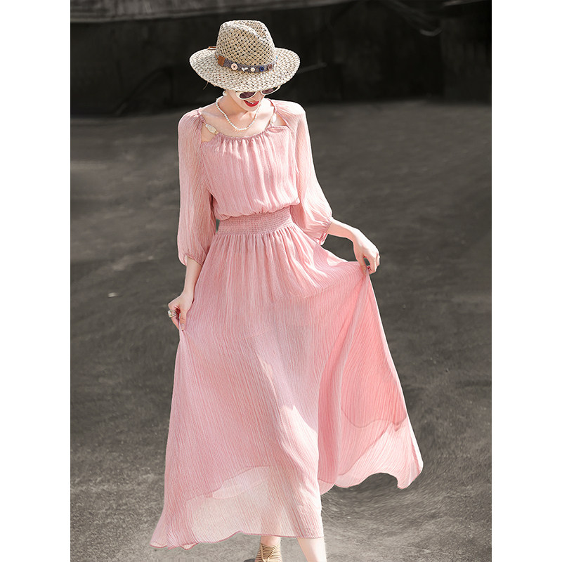 兰瑟儿2026夏季新款气质名媛优雅七分袖收腰显瘦露肩粉色连衣裙女
