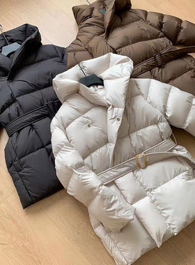 90白鸭绒超轻柔软加厚收腰修身显瘦连帽羽绒服女短款时尚2025冬