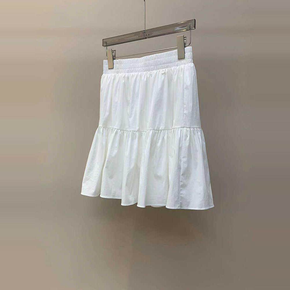 显瘦a字蛋糕短裙半身裙子