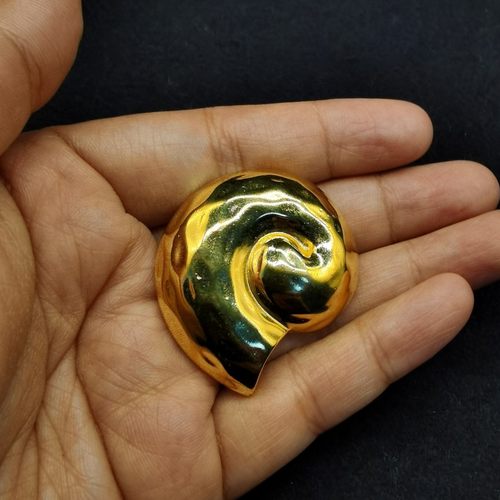 Vintage Trifari 金色现代主义贝壳胸针
