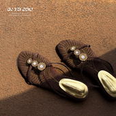 七与多 羊皮 设计款 刺绣夹趾凉拖鞋 女夏外穿高跟水钻人字拖