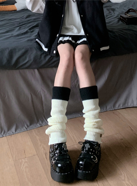 AY To films 复古美式辣妹堆堆袜冬保暖纽扣腿套黑白拼色针织袜套