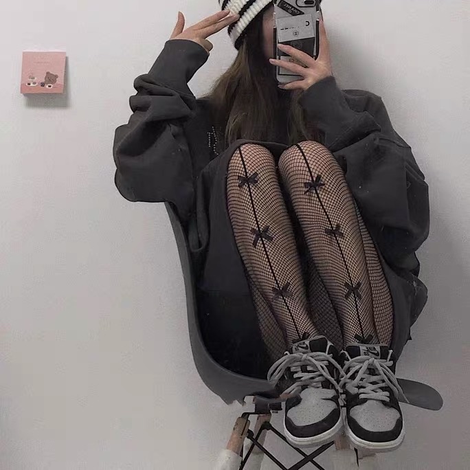 ay to films 暗黑风黑色蝴蝶结网袜辣妹蹦迪黑丝袜配靴子的网袜子