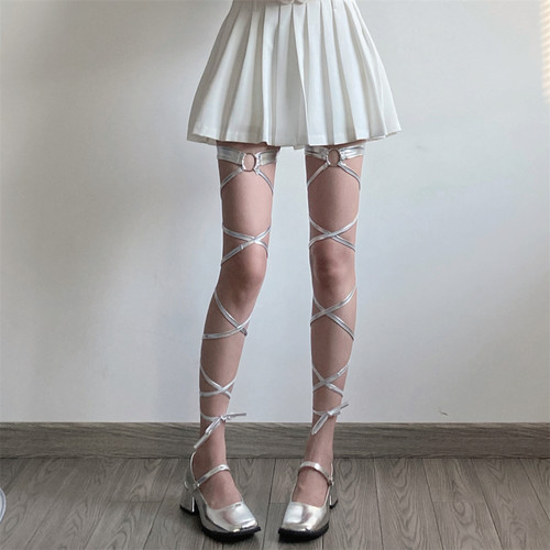 腿环交叉绑带纯欲辣妹