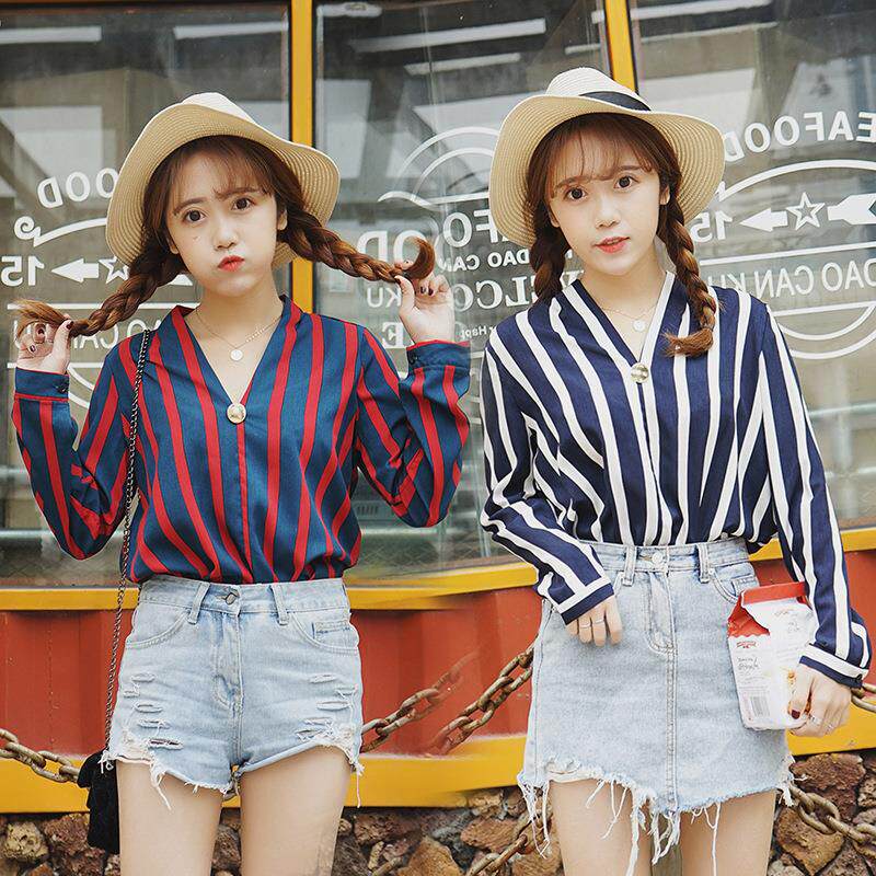 2018新款複古韓國風顯瘦V領壹粒扣豎條紋氣質長袖襯衫女實拍在類目 女裝/女士精品, 襯衫中 - 來自Buy2taobao.com提供專業的淘寶代購服務