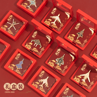 飞机小礼盒航展胸针十一国庆纪念徽章歼20胸针军迷礼物战斗机礼品