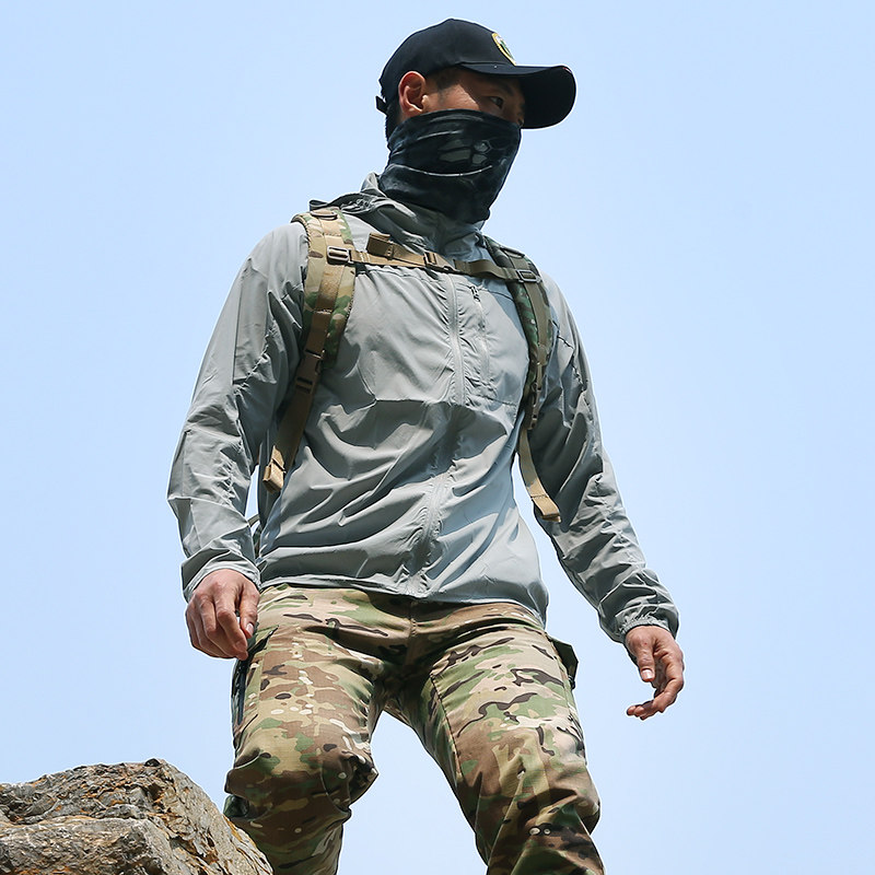 探索者专业防晒衣男款upf50大码夏季皮肤衣超薄超轻透气服装外套