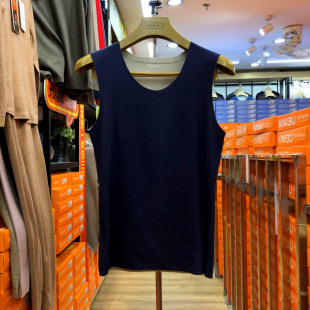 新一步大鹅蚕丝背心男32121随身裁圆领羽毛蛋白秋冬打底马甲42181