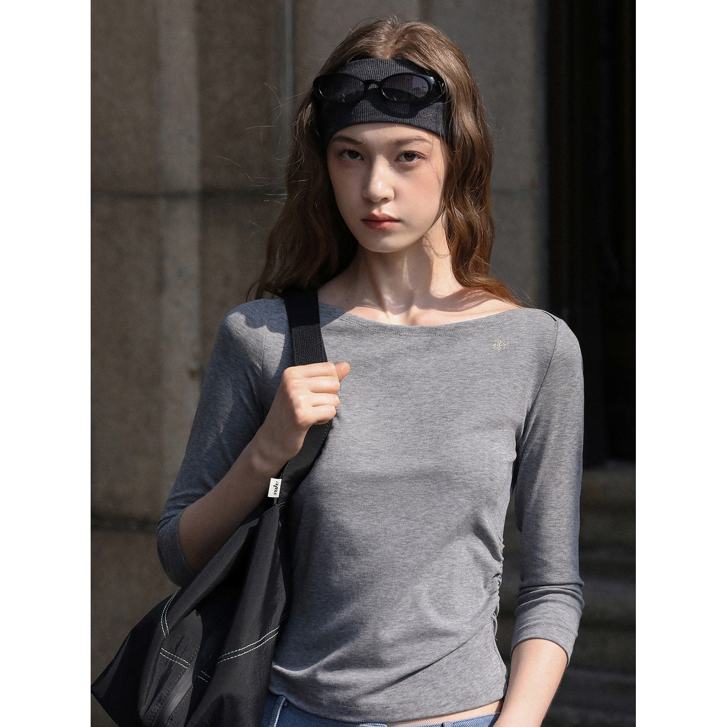 【MELLIIY 2026A/W 88折上新包邮】简约一字肩刺绣七分袖T恤女秋