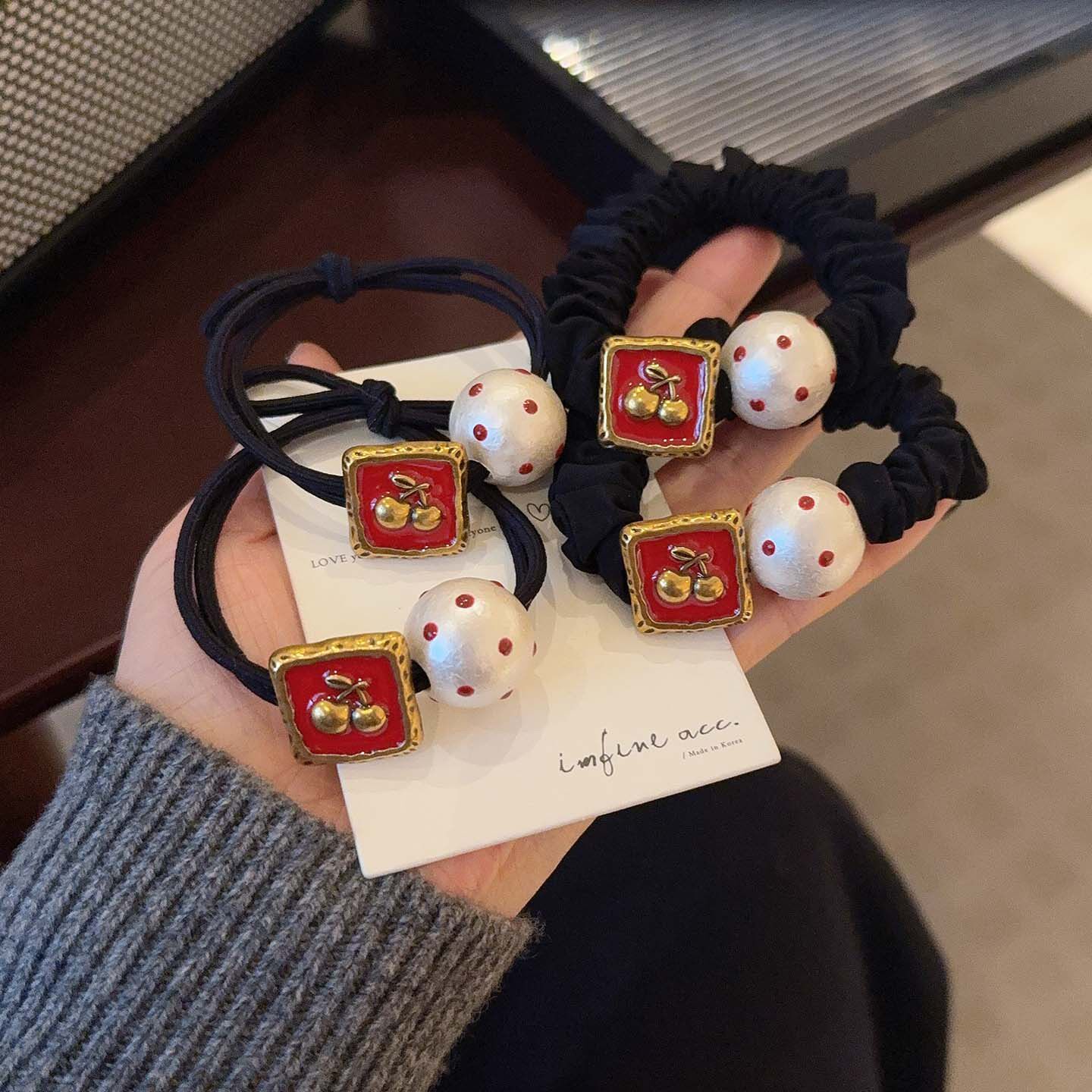 红色樱桃波点圆球发圈高级感头绳马尾橡皮筋高弹力皮套扎头发绳