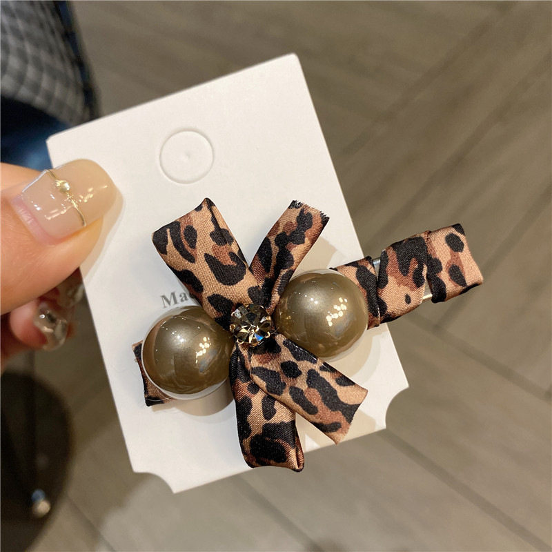韩系豹纹发夹小众设计感蝴蝶结侧边夹女碎发刘海夹珍珠高级感发卡