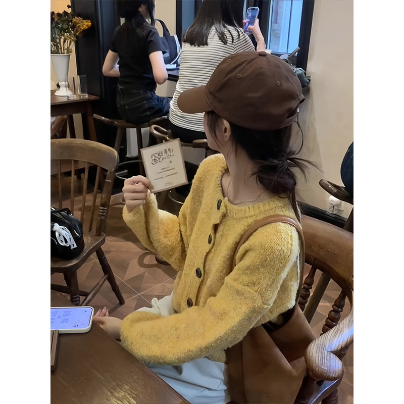 韩系慵懒风软糯颗粒感黄色毛衣秋冬爆款女装洋气减龄百搭针织开衫