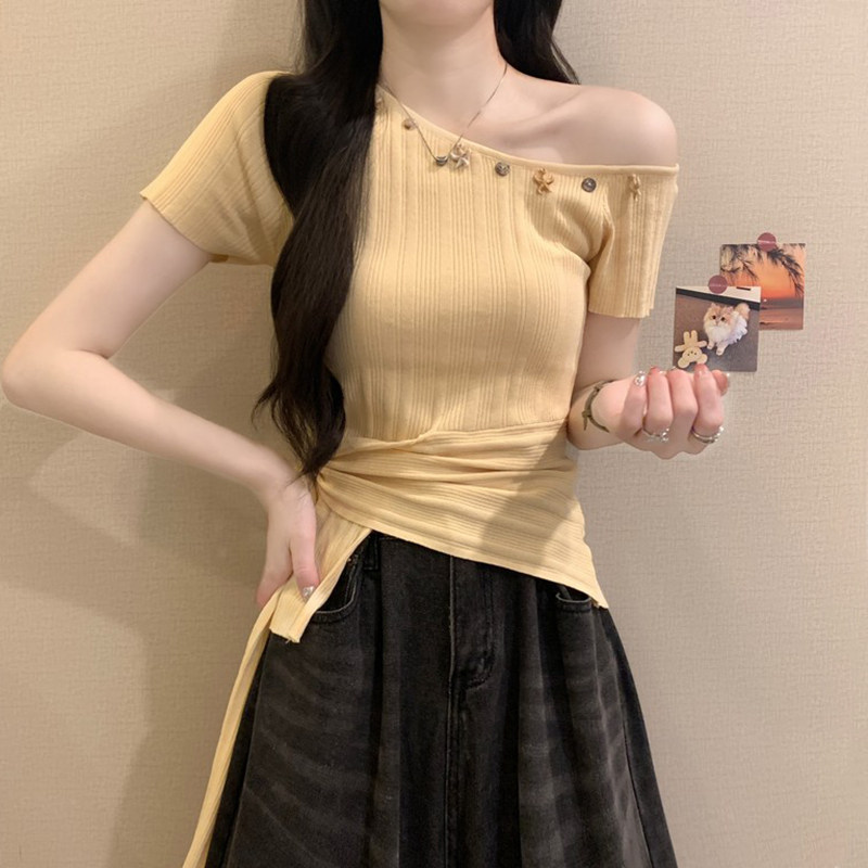 黄色斜肩露肩短袖上衣女夏季独特漂亮波西米亚民族风穿搭掐腰T恤
