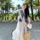 牛仔马甲蕾丝吊带连衣裙套装女夏2025新款气质绝美小众不撞款长裙，女装套装/套裙，浙宝099