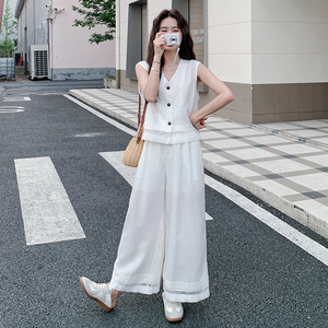 设计感蕾丝拼接马甲阔腿裤两件套女夏薄款气质通勤休闲宽松套装图片
