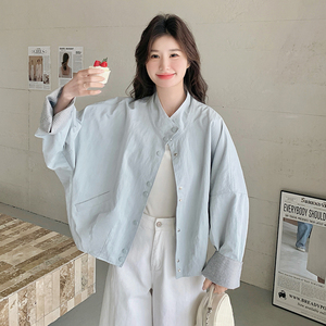 休闲气质浅蓝色短外套女春秋2025新款独特超好看独特漂亮超火上衣图片