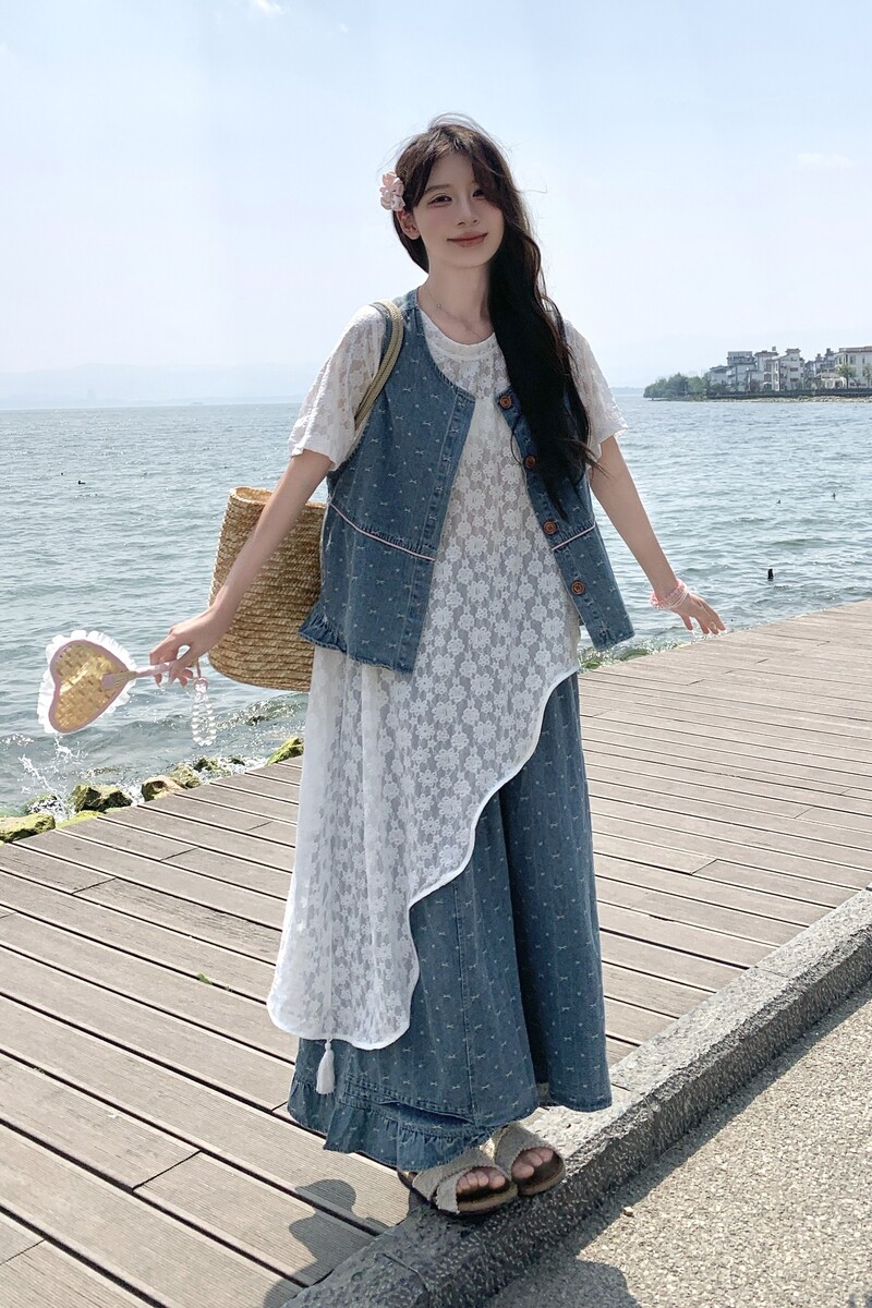 设计感牛仔马甲套装裙女夏季2025新款一整套罩衫高腰半身裙三件套,女装套装/套裙,浙宝099