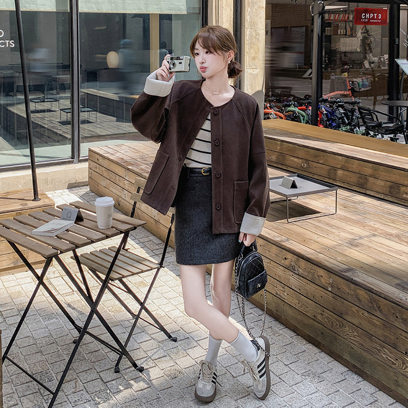 今年流行休闲外套女春秋2025新款高级感小个子宽松麂皮绒机车夹克,女装短外套,浙宝099