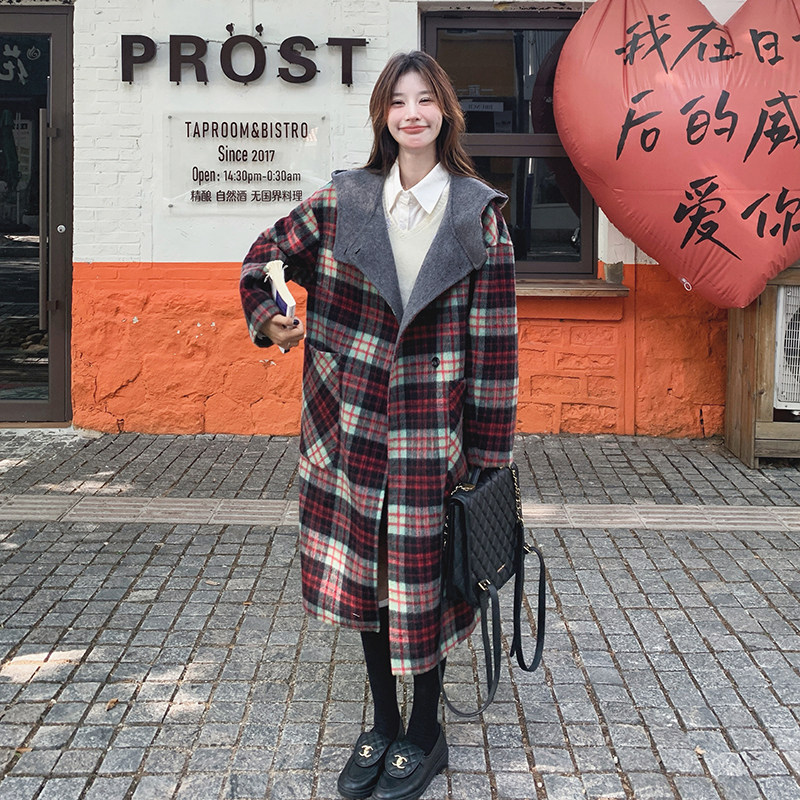 高级感红色格子羊绒大衣女2024冬中长款连帽韩版双面毛呢斗篷外套,女装毛呢外套,浙宝099