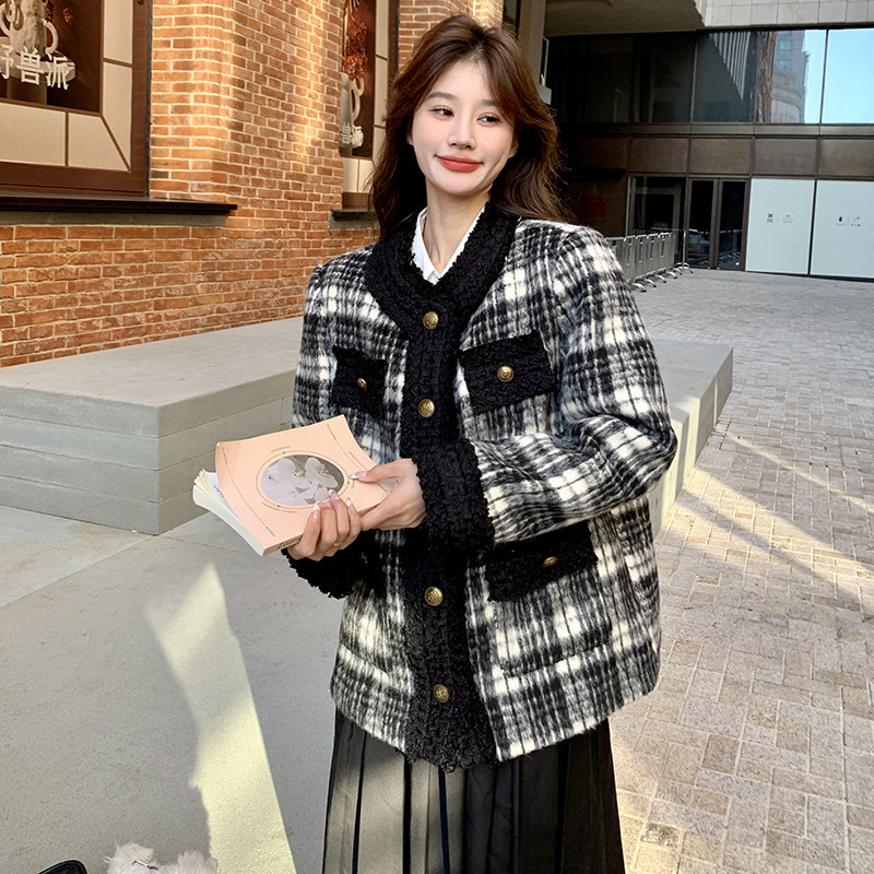 韩版复古格纹小香风羽绒服女2025冬季新款加厚显瘦保暖白鸭绒外套,女装短外套,浙宝099