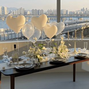 白色心形桌飘爱心乳胶球派对小清新桌面布置装饰宴会聚餐开业装扮
